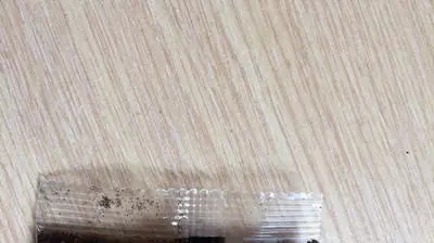 粉末包裝機(jī)包裝時(shí)夾粉 粉末包裝機(jī)包裝時(shí)夾粉